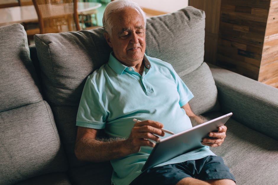 インターネット, インターネット・アクセス, カジュアルウェアーの無料の写真素材